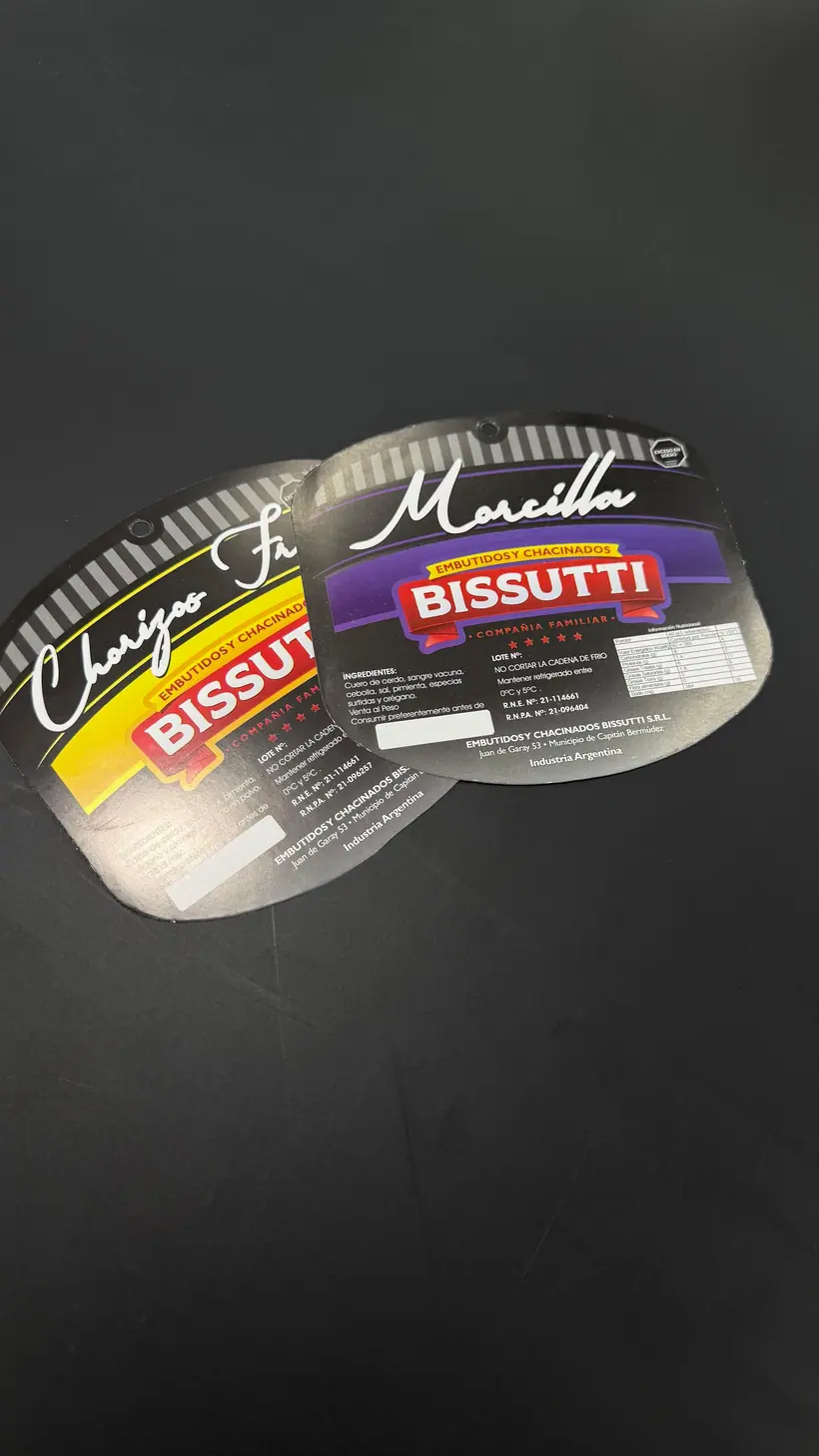 Bissutti — Etiquetas autoadhesivas de producto. Trabajo realizado por Zengráfica en San Lorenzo, Santa Fe.