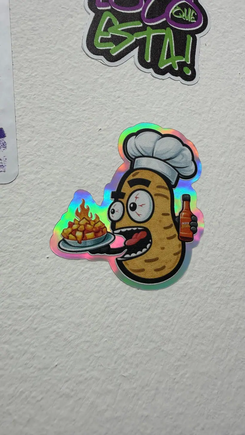 Laminado holográfico — Sticker de contorno troquelado. Trabajo realizado por Zengráfica en San Lorenzo, Santa Fe.